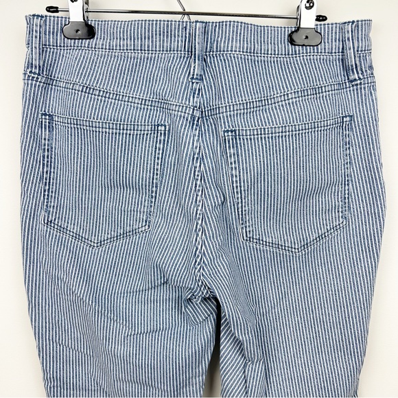 J. Crew Factory High-rise flare crop jean with piper stripe Size 30 - Picture 9 of 10